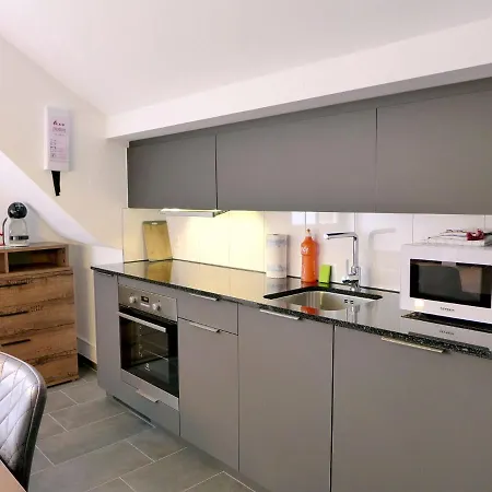 Henry's 300 By Interhome *