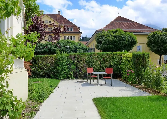 Henry's 300 By Interhome *